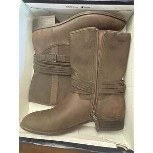 Chaps Gari brown boots women's size 9 New in box